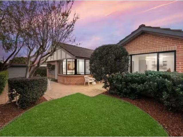 House for rent in Lower North Shore, Sydney