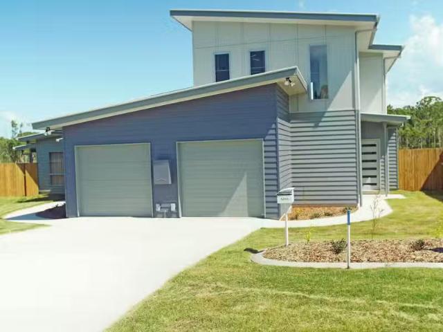 House for rent in Tin Can Bay, Queensland