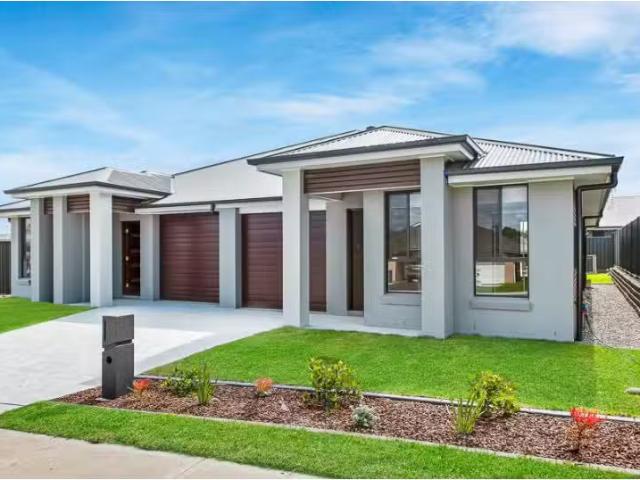 Condo for rent in Hamlyn Terrace, New South Wales