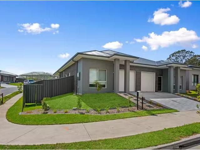 Condo for rent in Ambergate, New South Wales