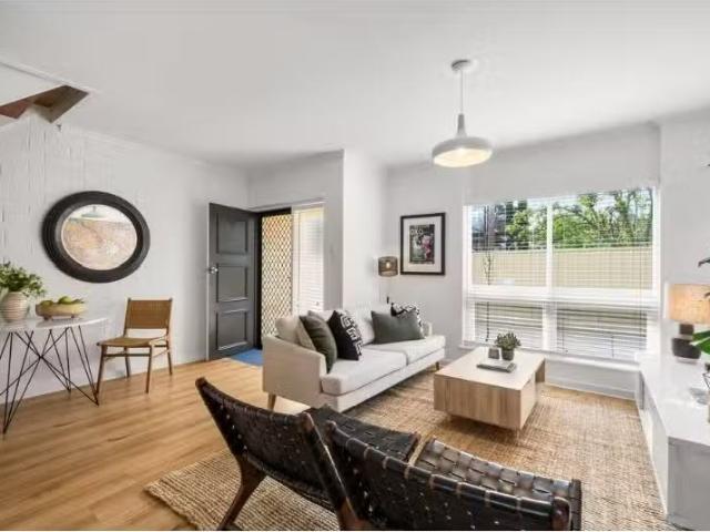 Condo for rent in Horseshoe Creek, South Australia