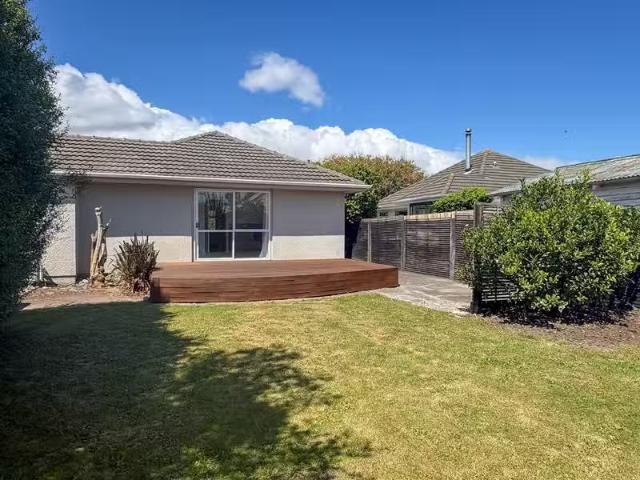 House for rent in Chaslands, Canterbury