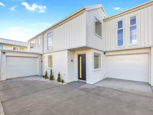 House for rent in Heathcote, Canterbury