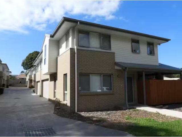 Condo for rent in Wollongong West, New South Wales