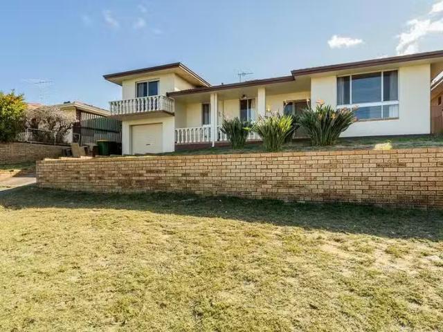 House for rent in Haven, Melbourne