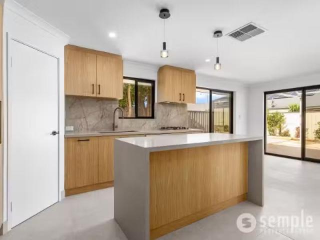 House for rent in Hammond Park, Western Australia