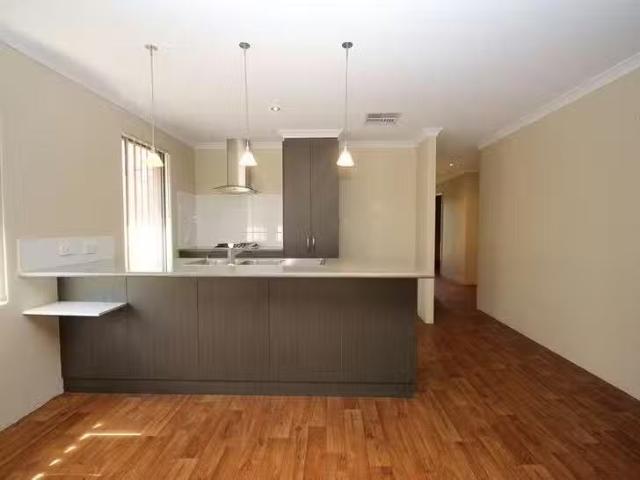 House for rent in Wattle Grove, Western Australia