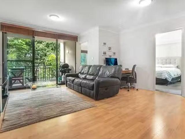 Apartment for rent in Beaufort, Victoria