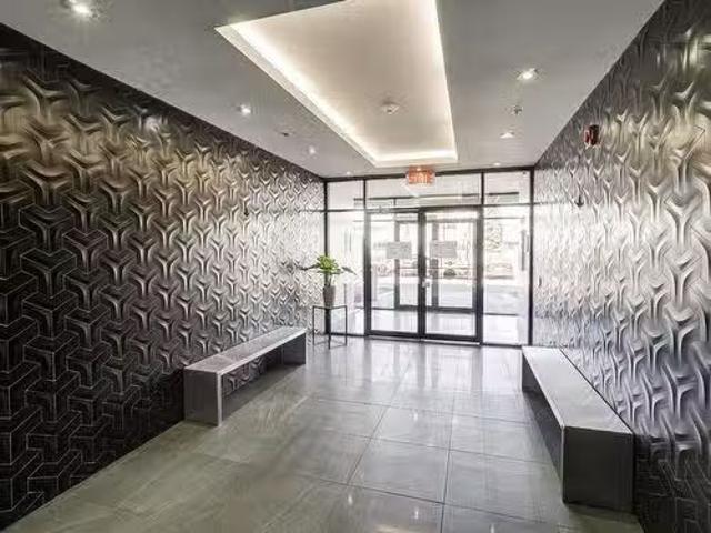 Apartment for rent in Pointe-claire, Quebec