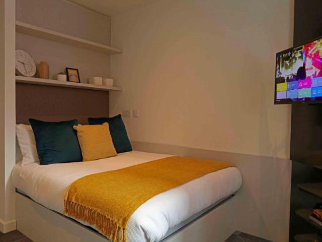 Room for rent in West Midlands