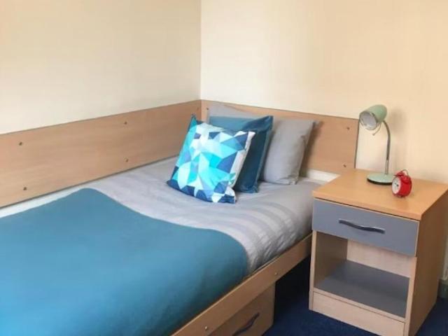 Room for rent in Canning / Georgian Quarter, Calderstones