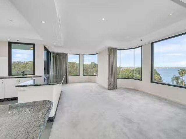 Apartment for rent in Crawley, Western Australia