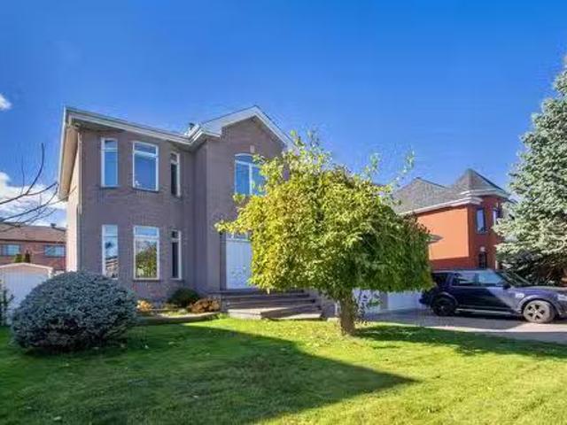 House for rent in Dollard-des-ormeaux, Quebec