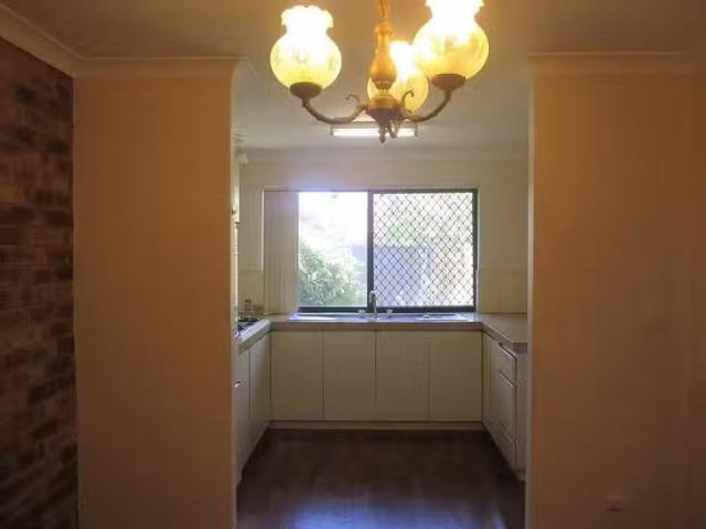 House for rent in Como, Western Australia