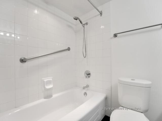 Apartment for rent in Victoria
