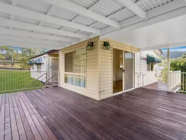 House for rent in Tamborine, Queensland