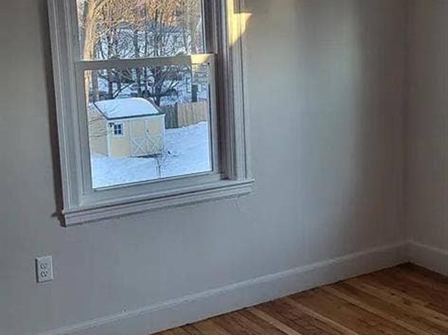 Apartment for rent in Hyde Park, Boston