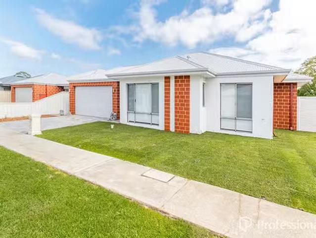 House for rent in Wilson, Western Australia