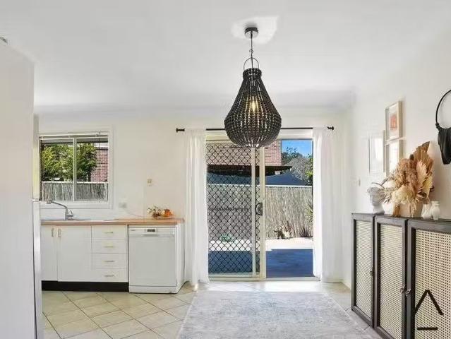Condo for rent in Sydney, New South Wales