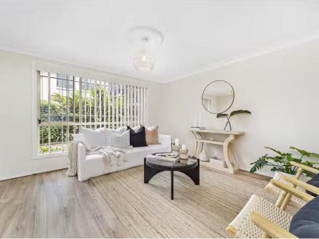Condo for rent in Wollongong West, New South Wales
