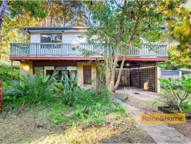 House for rent in Pearl Beach, New South Wales