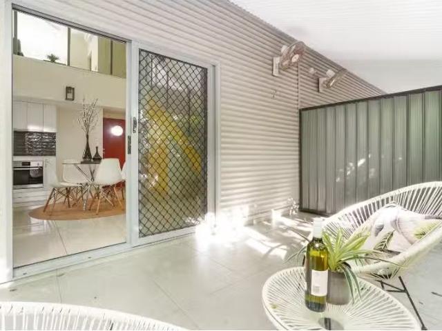 Apartment for rent in Winnellie, Northern Territory
