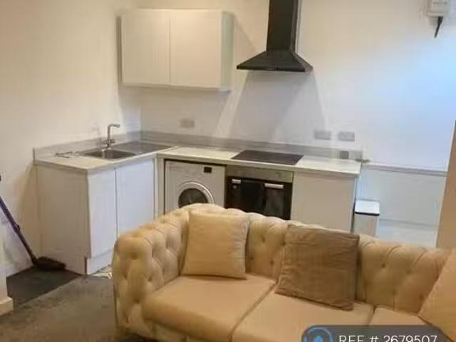 House for rent in Moses Gate, Lee Bank