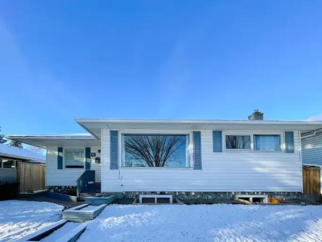 Apartment for rent in Northwest, Alberta