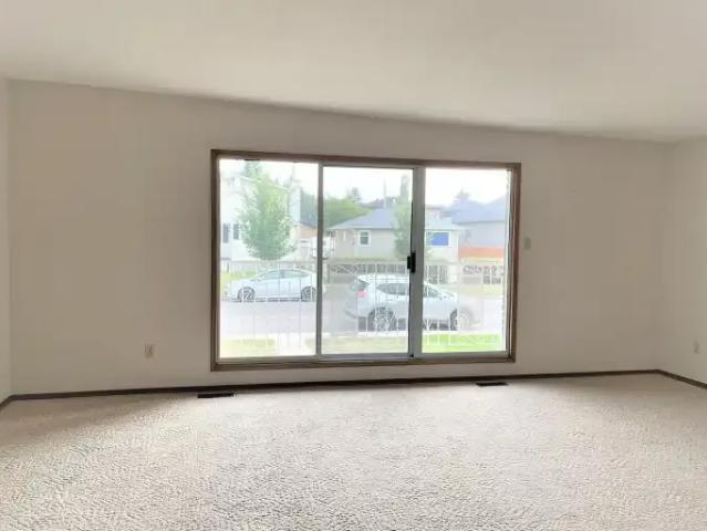 Apartment for rent in Northwest, Alberta