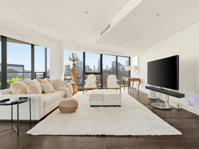 Apartment for sale in Docklands, Melbourne