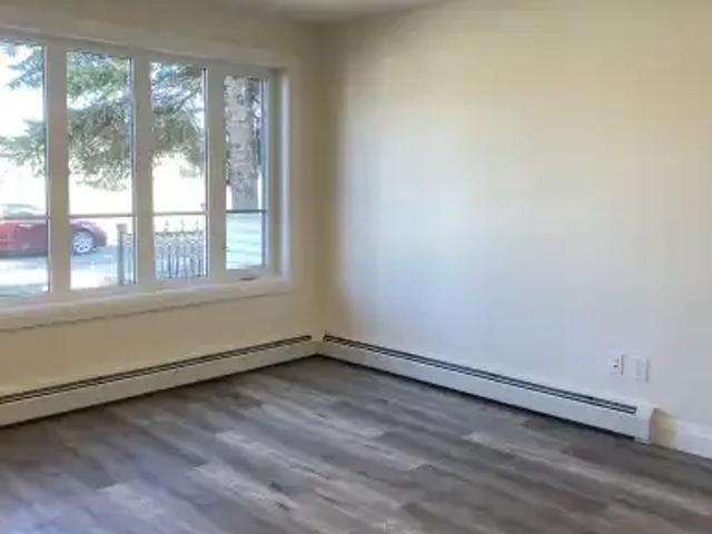 Apartment for rent in Wedgewood, Alberta