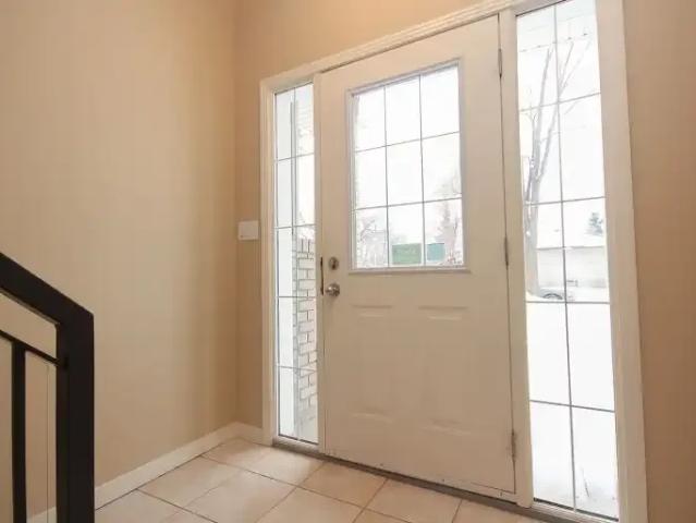 Apartment for rent in Wedgewood, Alberta