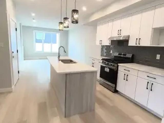 Apartment for rent in Wedgewood, Alberta