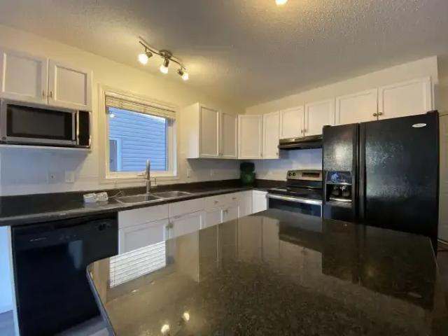 Apartment for rent in Hodgson, Edmonton