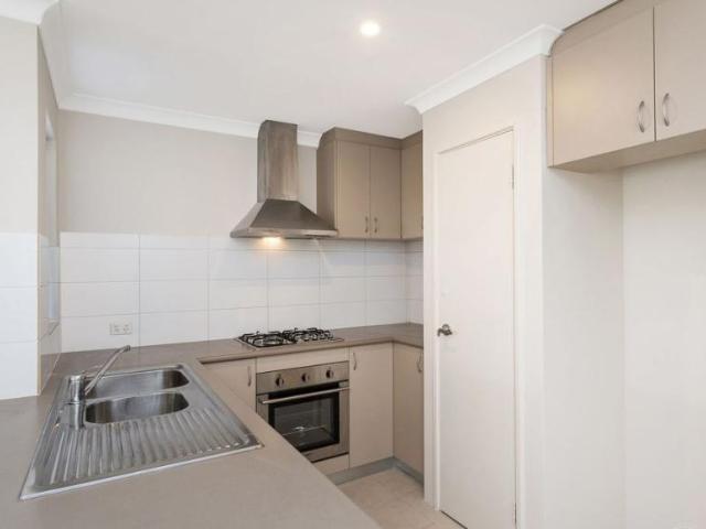 Apartment for rent in Golden Bay, Western Australia
