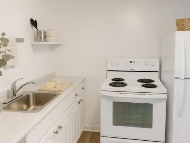 Apartment for rent in Mulhurst Bay, Ontario