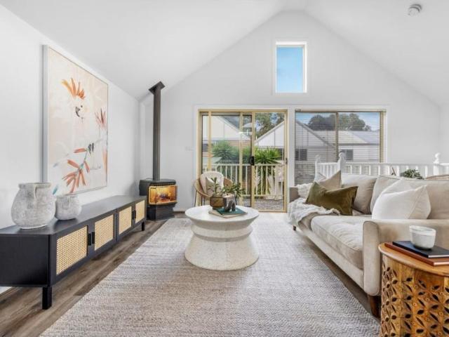 Apartment for sale in Wantirna, Melbourne