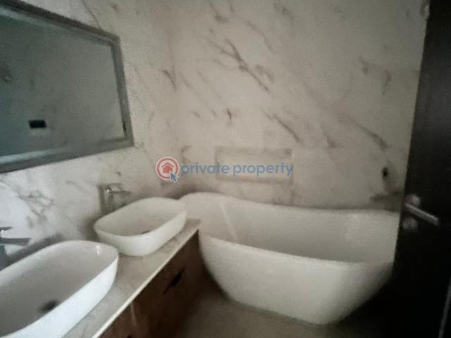 House for rent in Eti Osa, Lagos