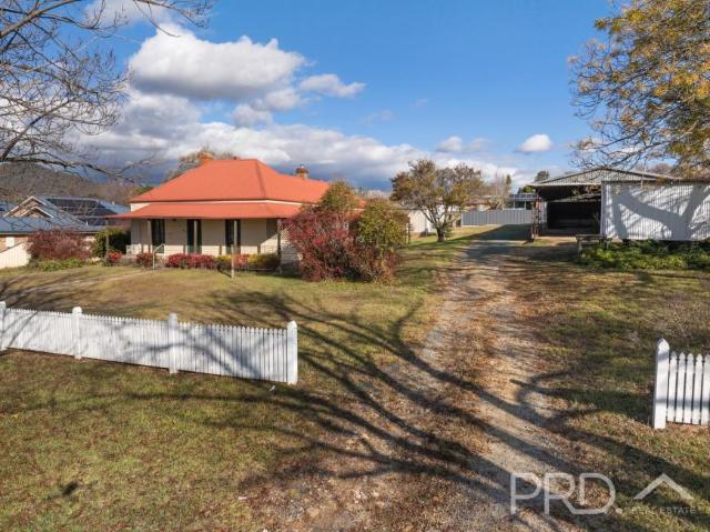 House for sale in Adelong, Snowy Valleys Council
