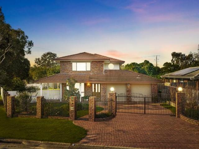 House for sale in Albany Creek, Greater Brisbane