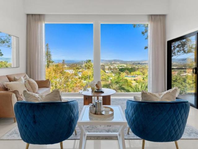 House for sale in Ashmore, Gold Coast City