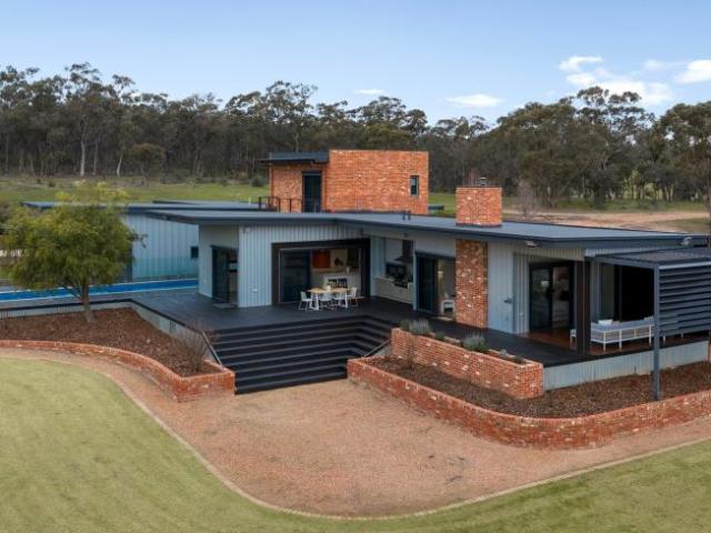 House for sale in Axe Creek, City of Greater Bendigo