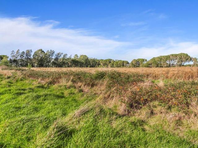 House for sale in Badger Creek, Melbourne