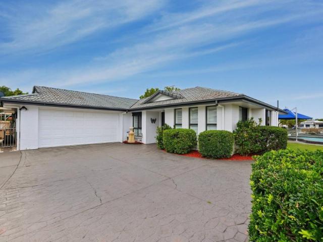 House for sale in Banksia Beach, Greater Brisbane