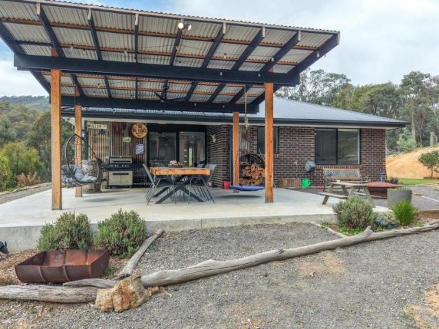 House for sale in Bonnie Doon, Shire of Mansfield