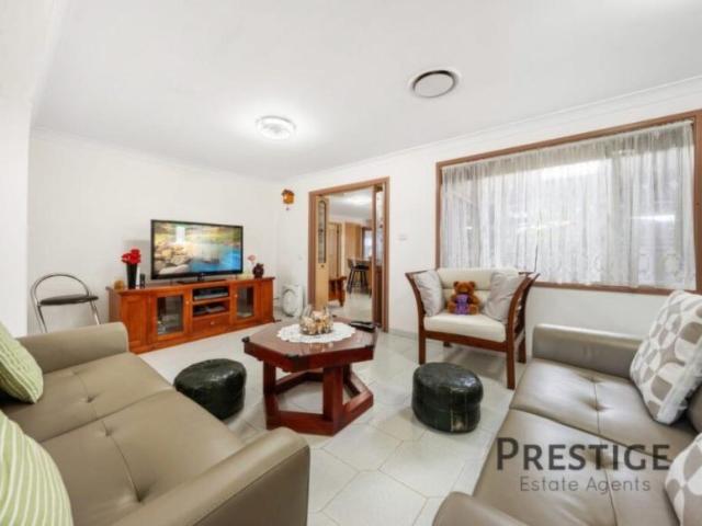 House for rent in Bossley Park, New South Wales