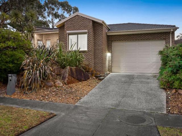 House for sale in Botanic Ridge, Melbourne