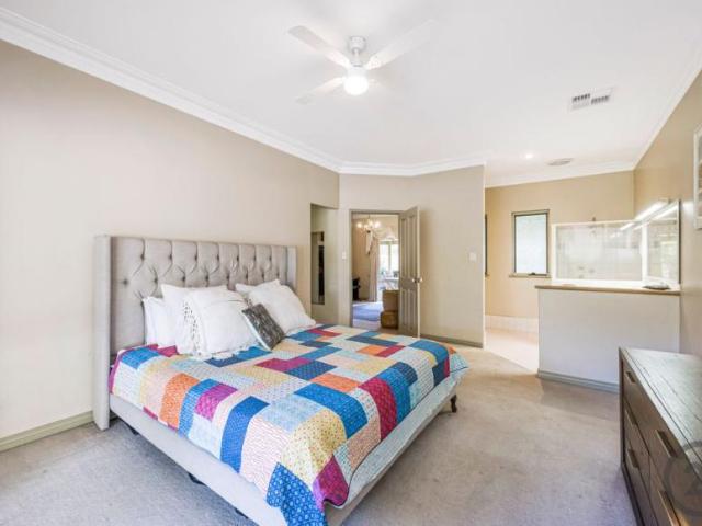 House for sale in Parklands, Western Australia