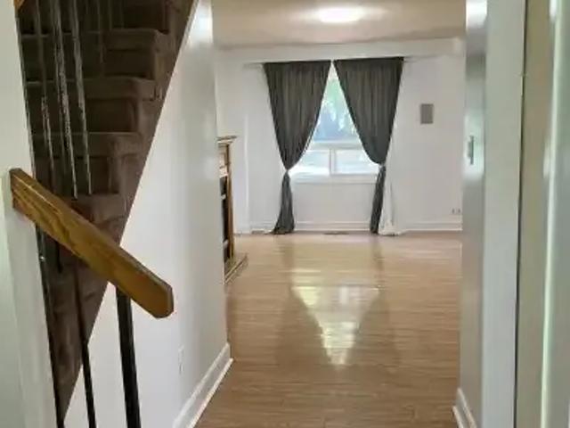 House for rent in Georgina, Ontario