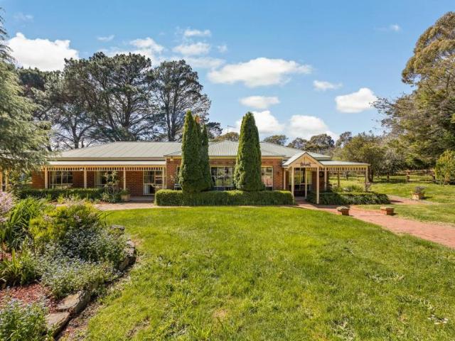 House for sale in Bullengarook, Shire of Macedon Ranges